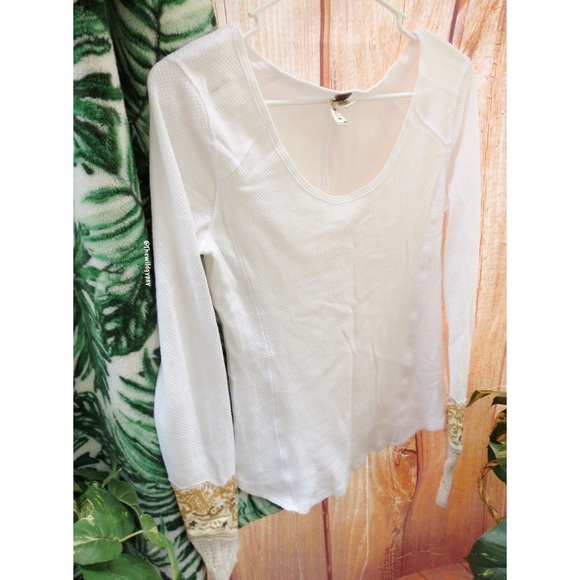 Free people crochet bandanna cuff thermal knit 🍄 - Picture 3 of 7